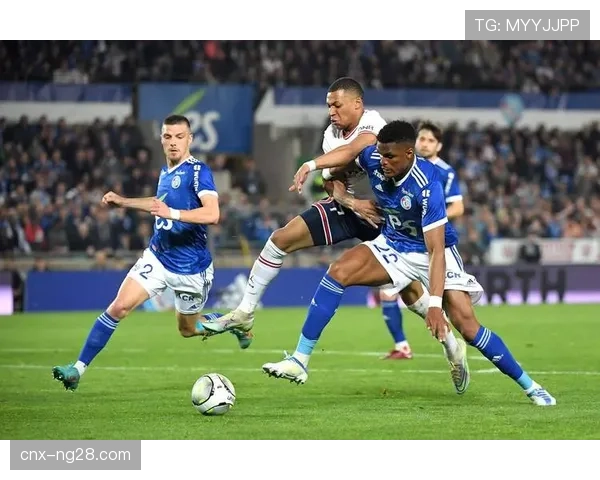 英超战术同质化加剧 长传加定位球成中游球队利器